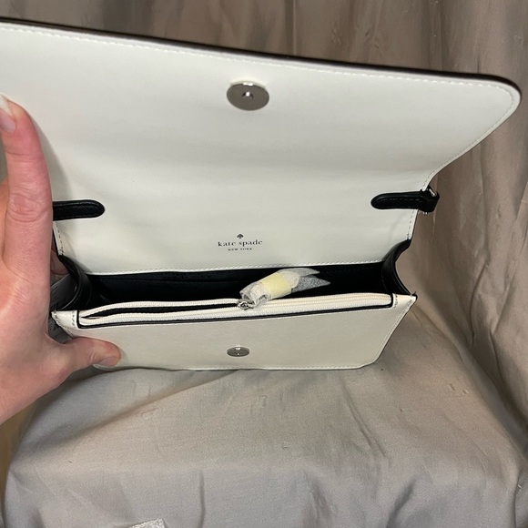 NWT Kate Spade Madison Willow Mini Flap Crossbody in Gray and Cream - Picture 12 of 14